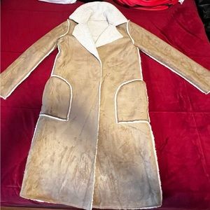 NWOT VELVET By Graham & Spencer Cara Lux Sherpa Reversible Jacket! 🧥